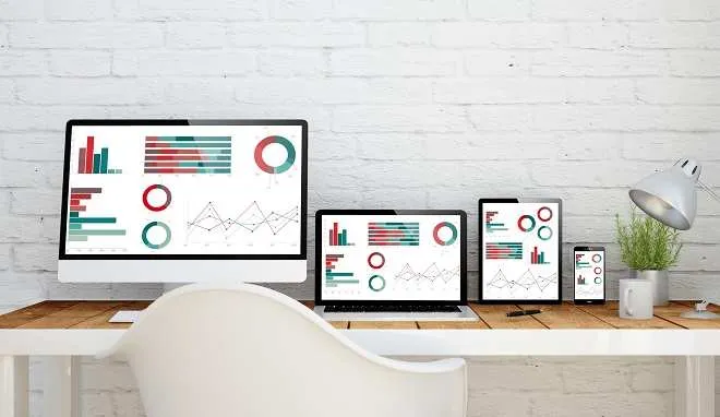 multidevice desktop finances