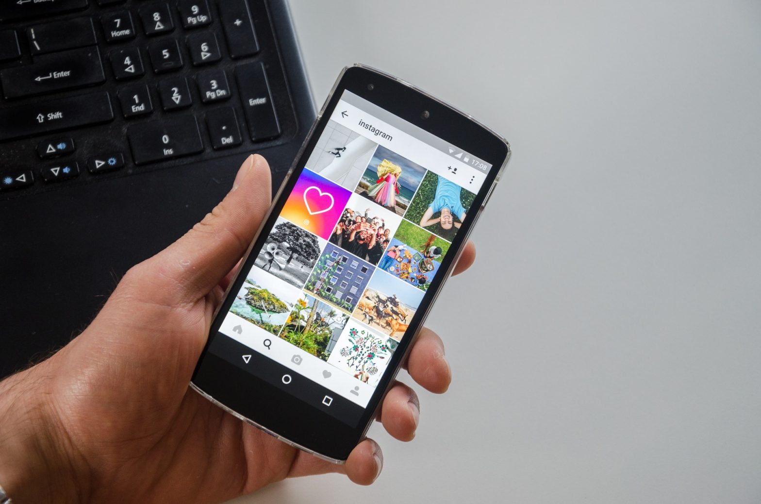 10 façons brillantes d’utiliser les Stories d’Instagram pour les entreprises