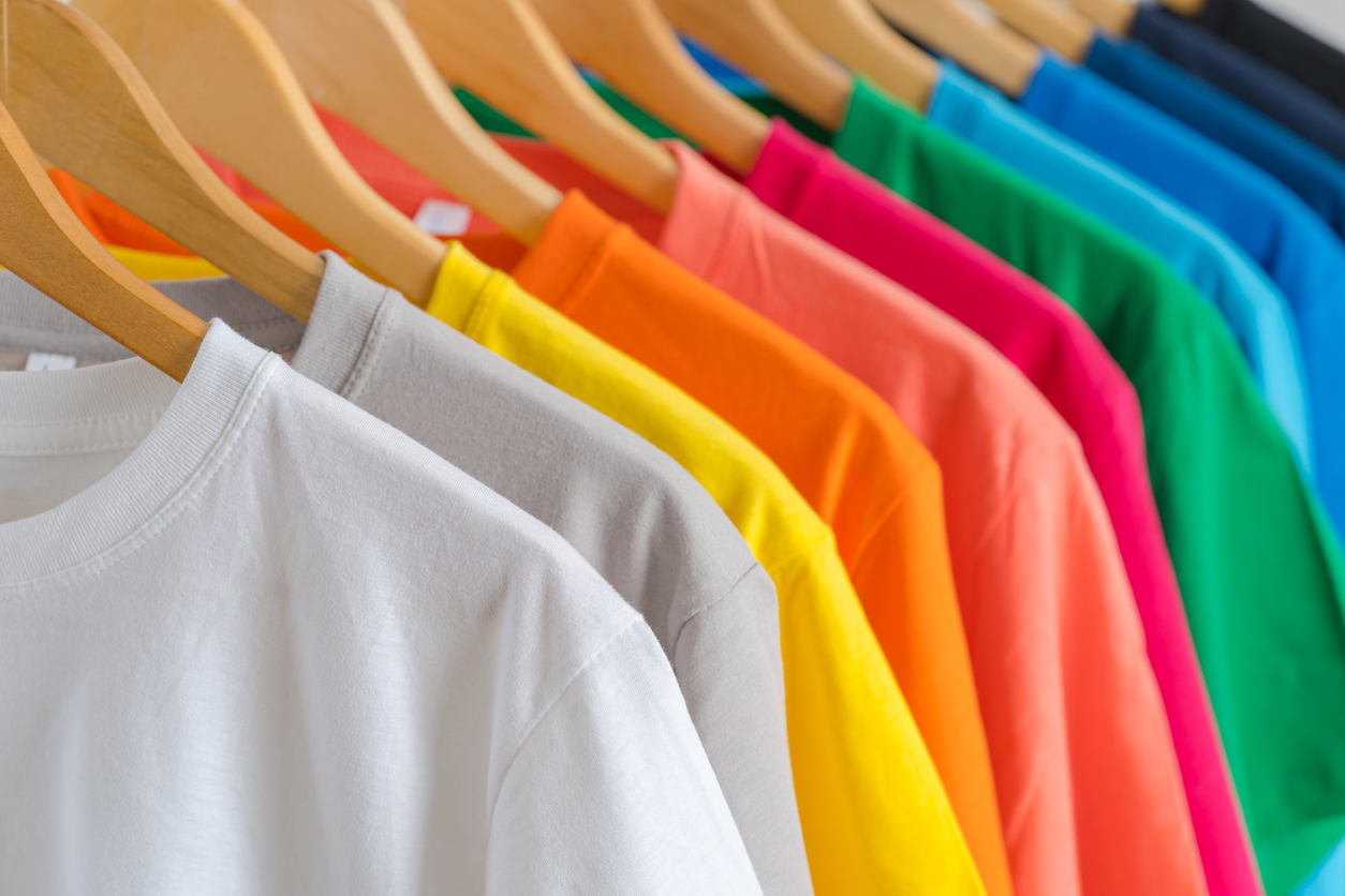 Vêtements publicitaires, les avantages pour votre entreprise