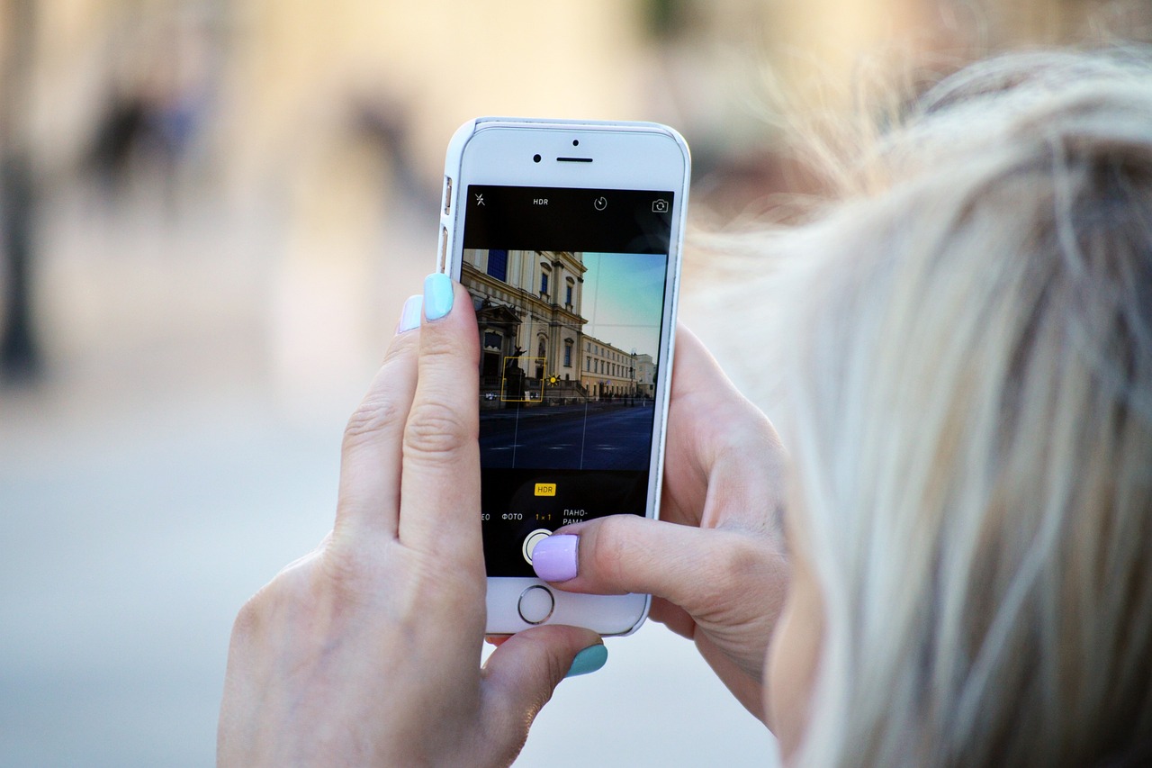 Technologie à portée de main : votre guide pour explorer les stories Instagram