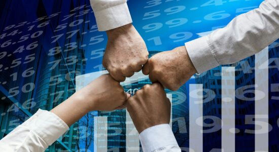 Au_delà_du_marketing_:_Maximiser_les_avantages_commerciaux_du_passage_en_ligne