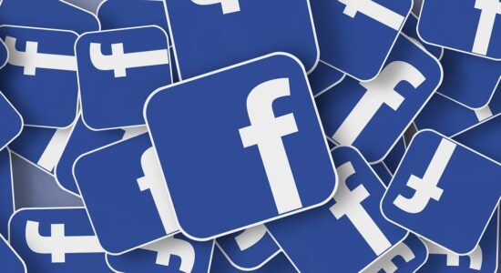facebook-3324207_1920