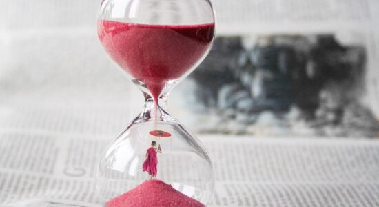 hourglass-1875812_1920